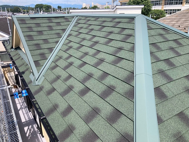 2025/11/15<br/>昭島市屋根カバー工事
